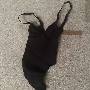 SKIMS Seamless Sculpt Thong Bodysuit